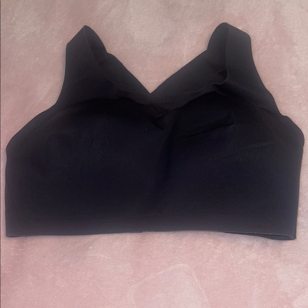Womens lululemon sports bra